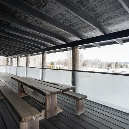 West Ellivuori - High Quality 6br With Jacuzzi